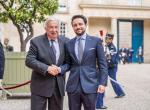 ولي العهد يلتقي رئيس مجلس الشيوخ الفرنسي في باريس