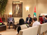 Crown Prince receives Al Hussein Fellowship alumni network board members
