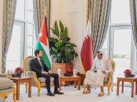 His Royal Highness Crown Prince Al Hussein and His Highness Sheikh Tamim bin Hamad Al Thani, Emir of the State of Qatar, during their meeting at the Emiri Diwan in Doha