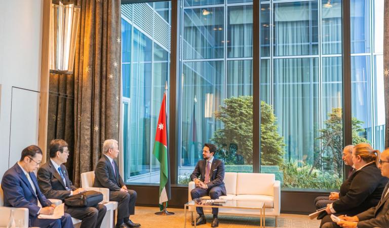 ولي العهد يبحث مع رئيس الوكالة اليابانية للتعاون الدولي توسيع التعاون الاقتصادي والتنموي