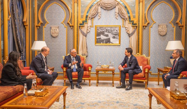 ولي العهد يعقد لقاءات في الرياض برؤساء تنفيذيين ومؤسسي شركات عالمية 