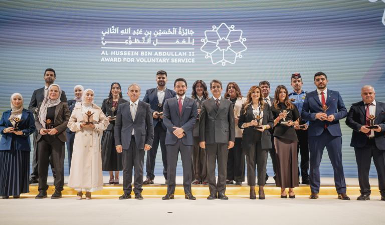 ولي العهد يكرم الفائزين بجائزة الحسين بن عبدﷲ الثاني للعمل التطوعي في دورتها الثالثة