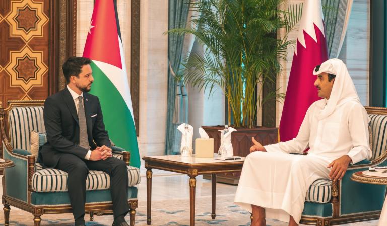  ولي العهد يلتقي أمير دولة قطر ويؤكد تضامن الأردن المطلق مع قطر في الحفاظ على أمنها واستقرارها
