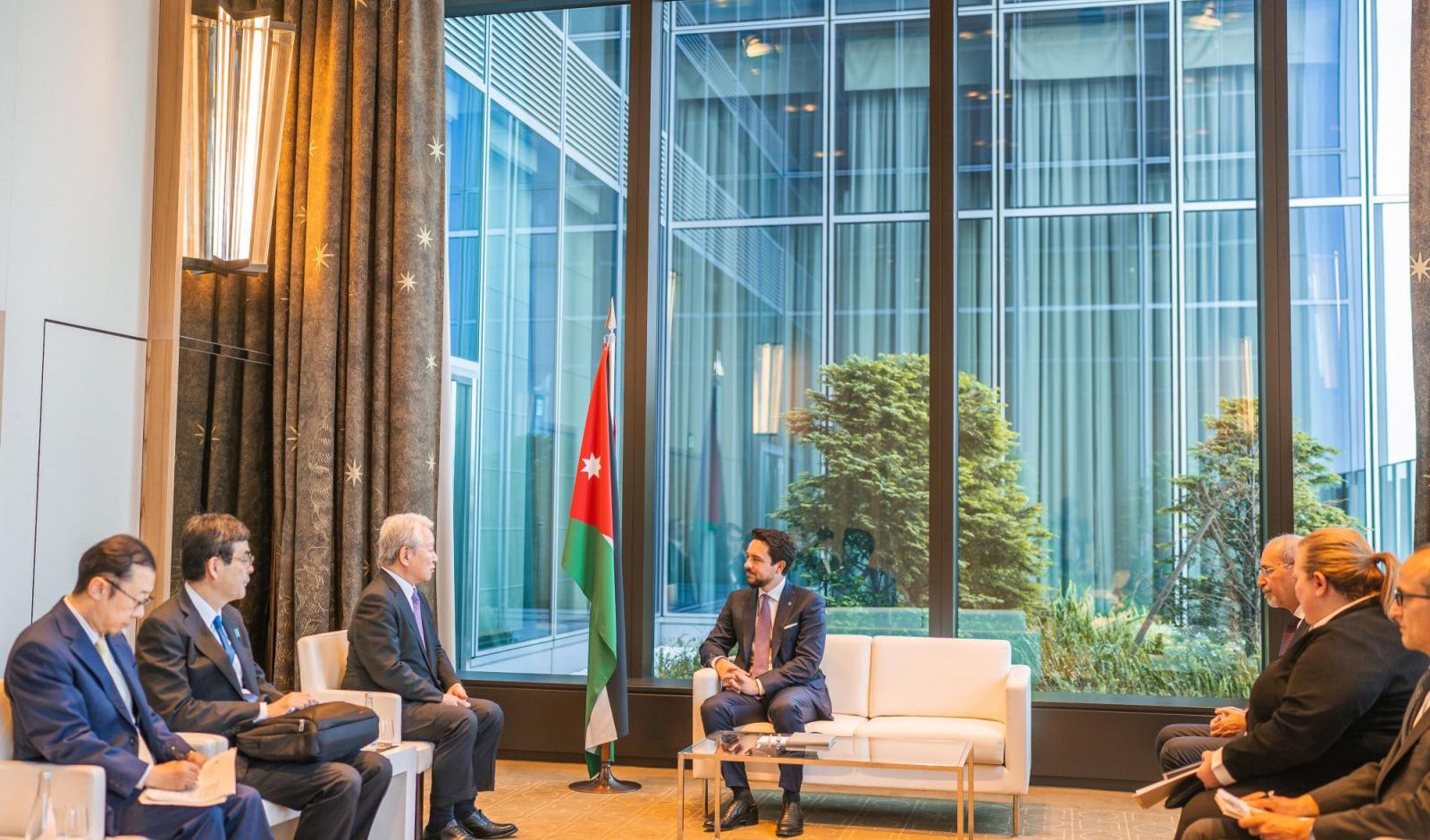 ولي العهد يلتقي لجنة الصداقة البرلمانية الأردنية اليابانية