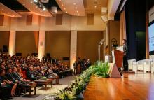 سمو الأمير الحسين بن عبدالله الثاني، ولي العهد، خلال افتتاح أعمال المؤتمر العالمي للشباب والأمن والسلام