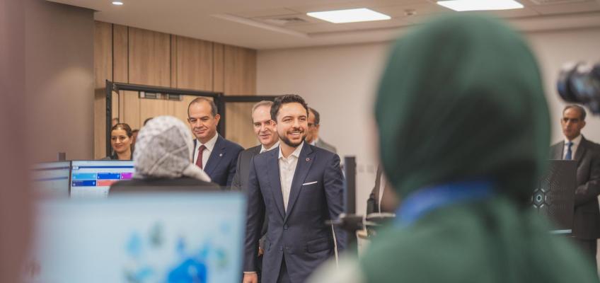 ولي العهد يفتتح مركز الصحة الرقمية الأردني في السلط