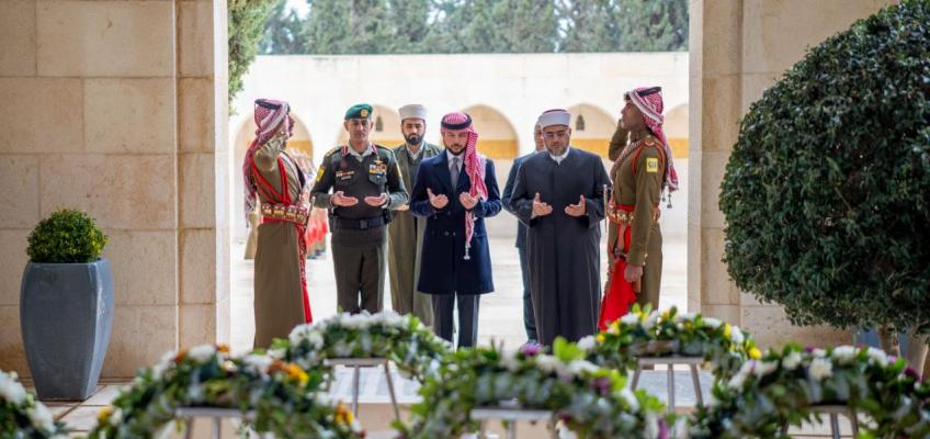 Crown Prince visits King Hussein’s tomb