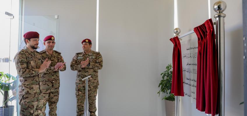 ولي العهد يفتتح غرفة القيادة والسيطرة في مركز الملك عبدالله الثاني لتدريب العمليات الخاصة